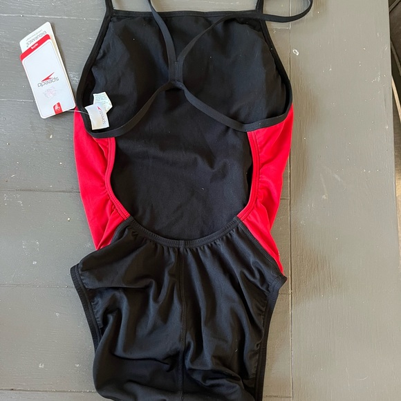 Speedo bathing suit - size 12/38 - Picture 2 of 5